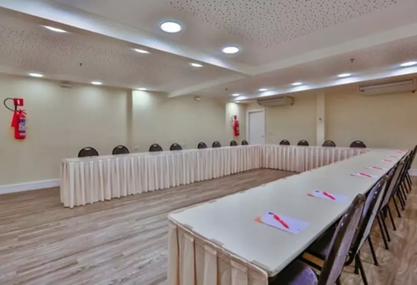 酒店 Dubai Macaé By Atlântica