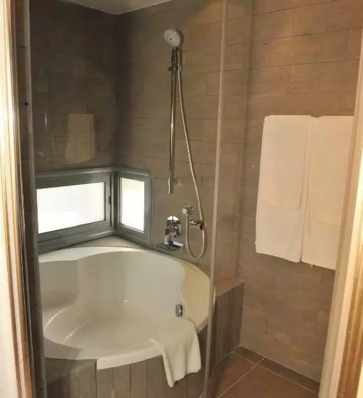 E Hotel Spa & Resort Cyprus