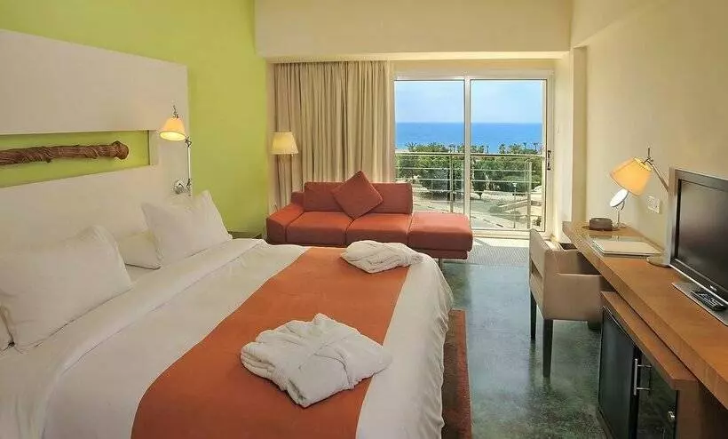 E Hotel Spa & Resort Cyprus