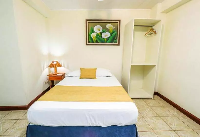 فندق Flor Blanca