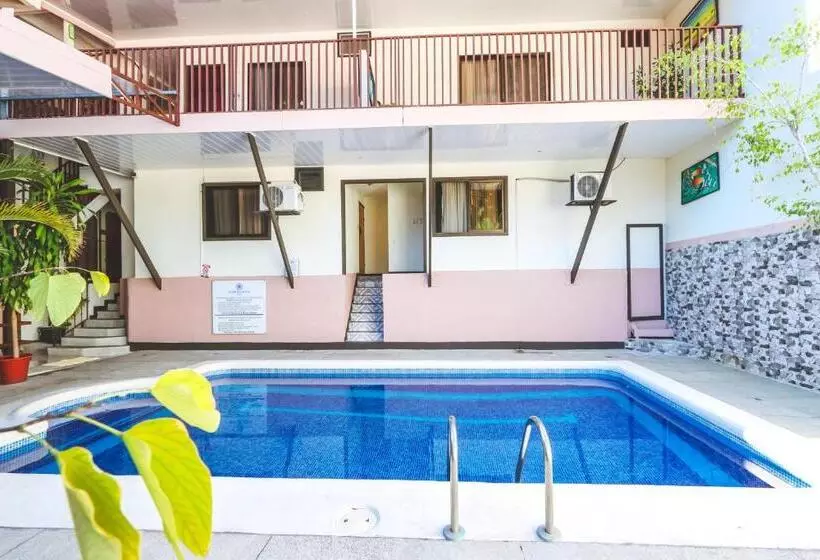 فندق Flor Blanca