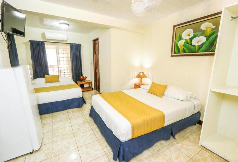 فندق Flor Blanca