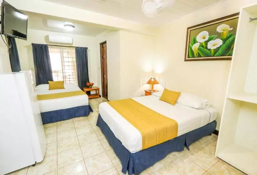 فندق Flor Blanca