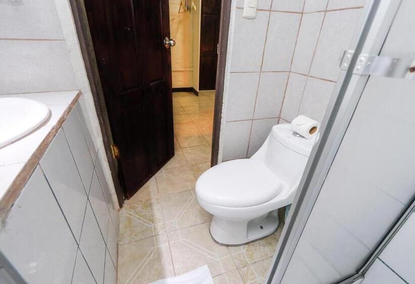 فندق Flor Blanca