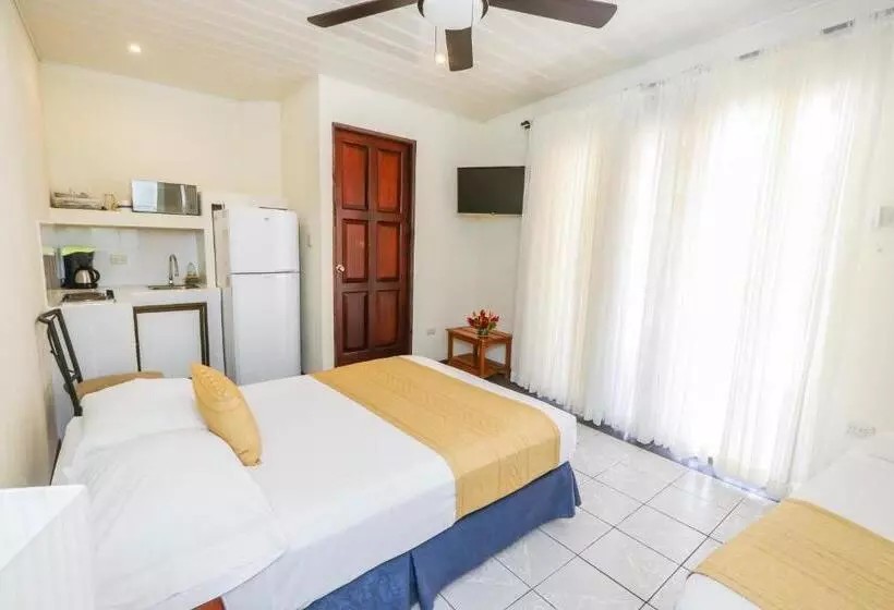 فندق Flor Blanca