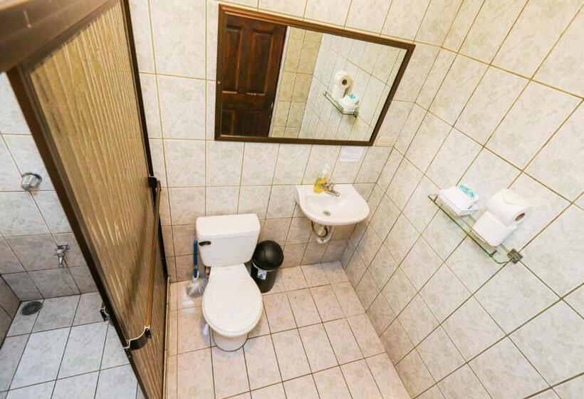 فندق Flor Blanca