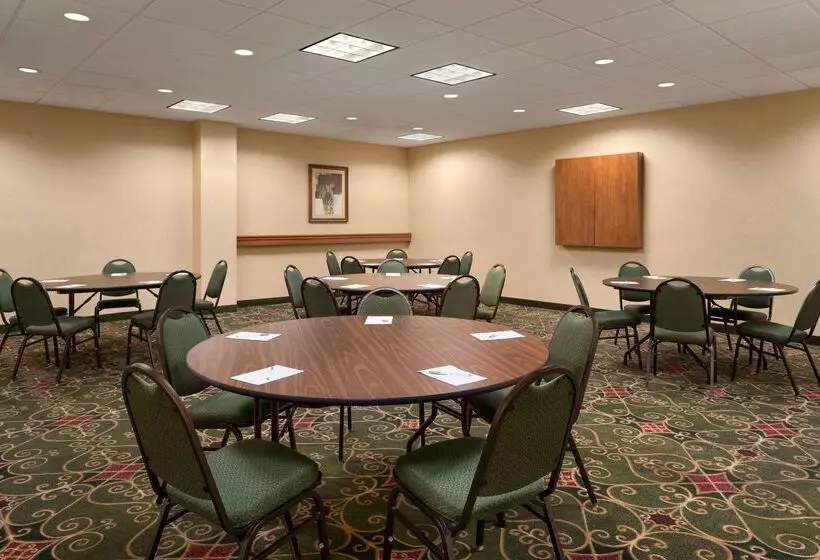ホテル Hampton Inn Belle Vernon