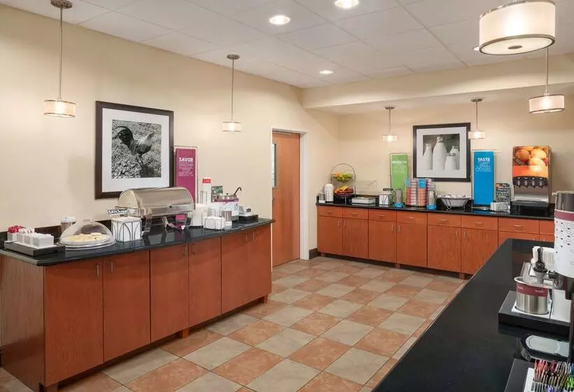 ホテル Hampton Inn Belle Vernon