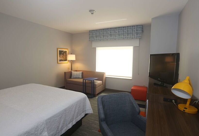 Hotelli Hampton Inn Owego