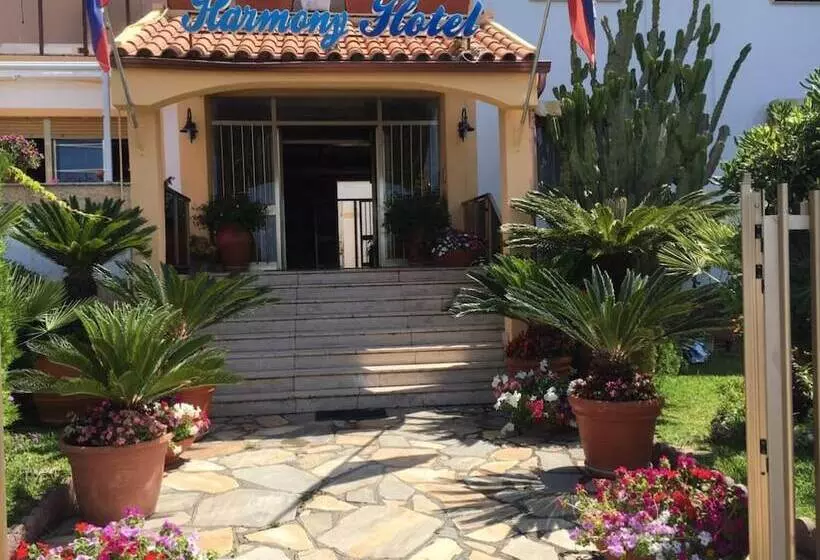 ホテル Harmony