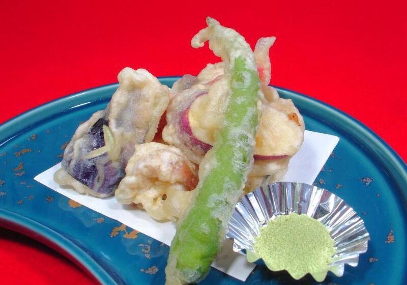 בית מלון כפרי Koyasan Onsen Fukuchiin