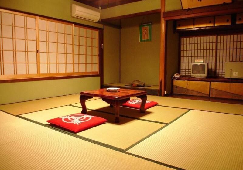 בית מלון כפרי Koyasan Onsen Fukuchiin