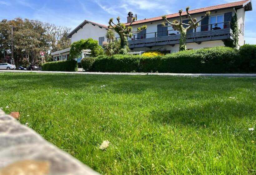 בית מלון כפרי L Auberge De La Pointe