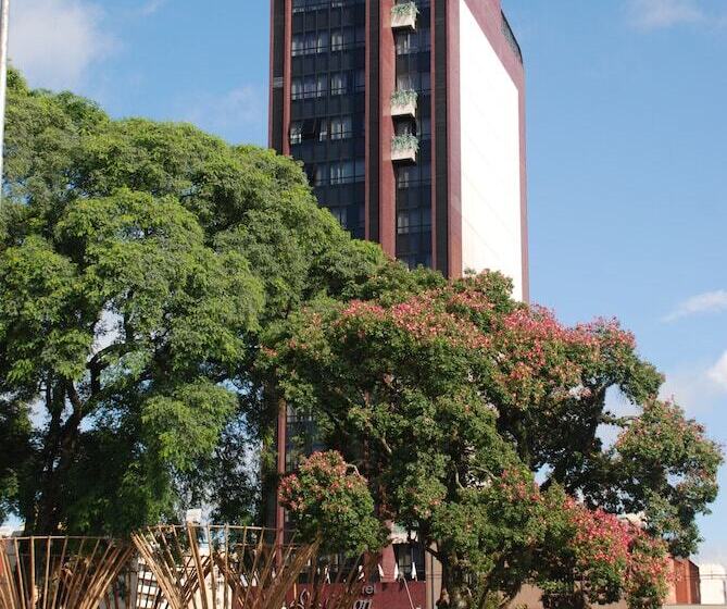 ホテル Lizon Curitiba