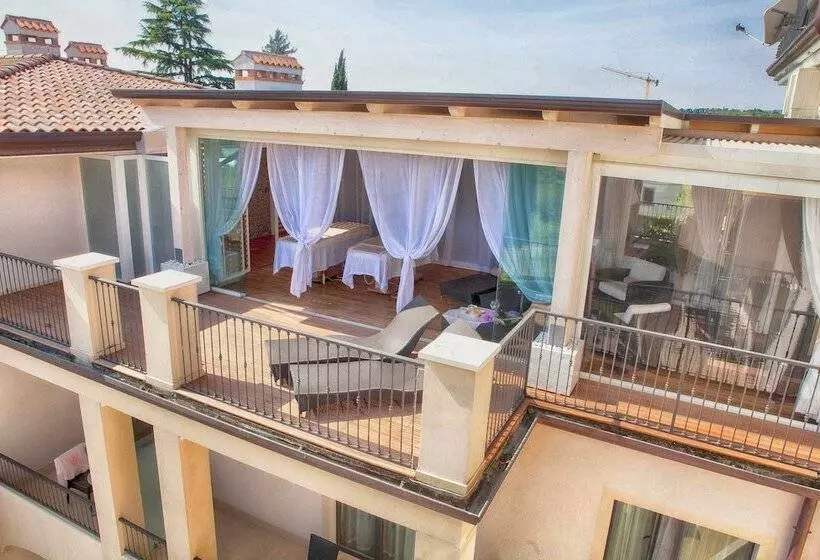 Отель Resort Villa Luisa & Spa