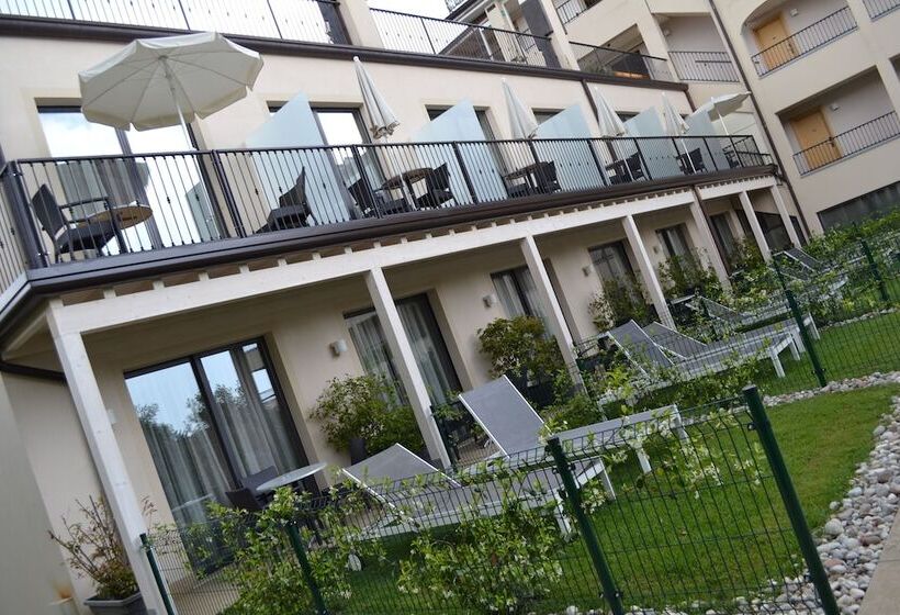 호텔 Resort Villa Luisa & Spa