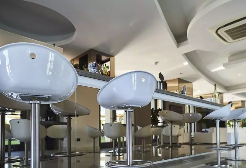 Отель Resort Villa Luisa & Spa