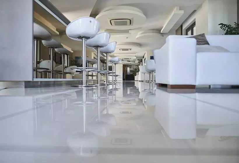 Отель Resort Villa Luisa & Spa