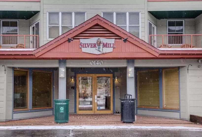 호텔 River Run Village