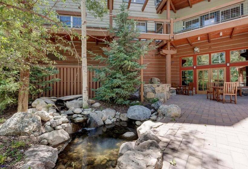 فندق River Run Village