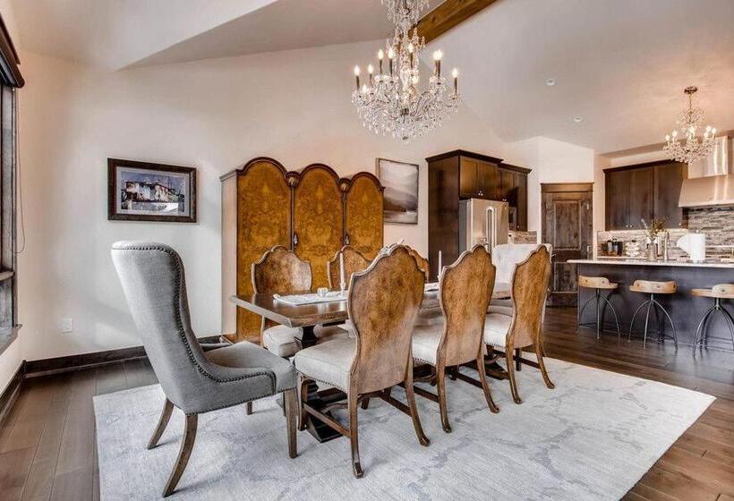 فندق River Run Village