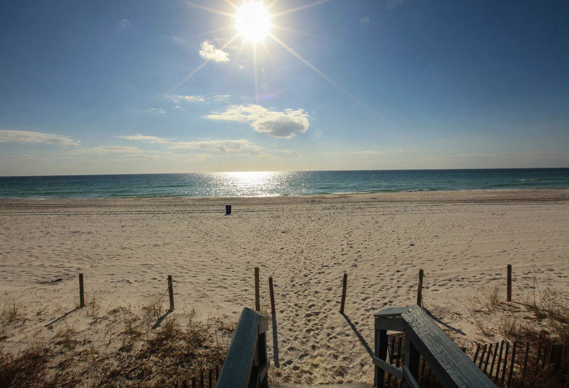 ホテル Sterling Beach