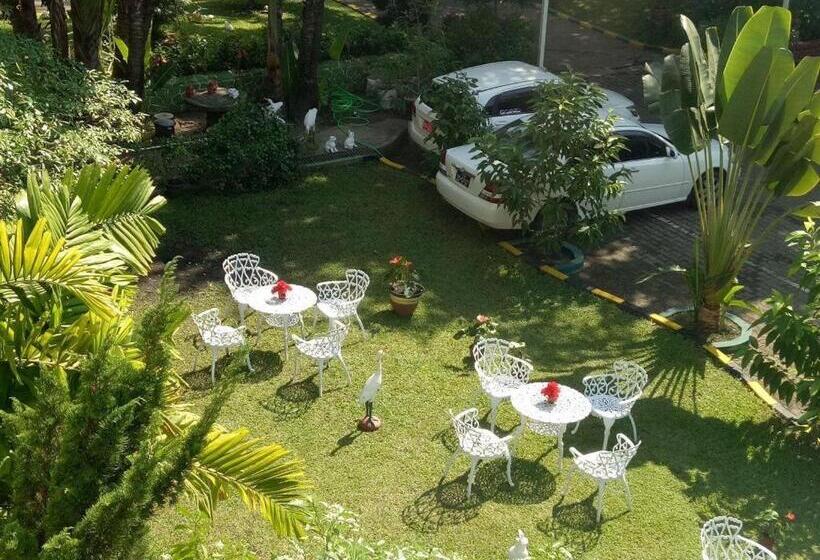 هتل Yuzana Garden