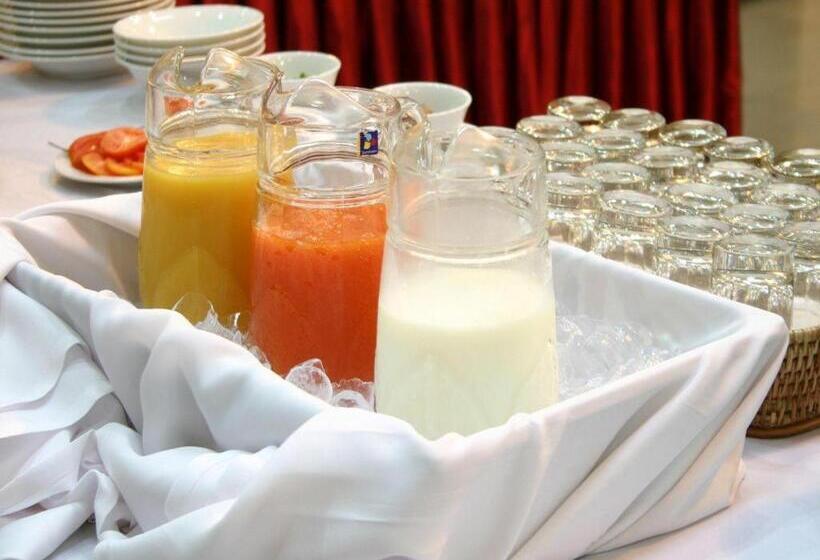 هتل Yuzana Garden