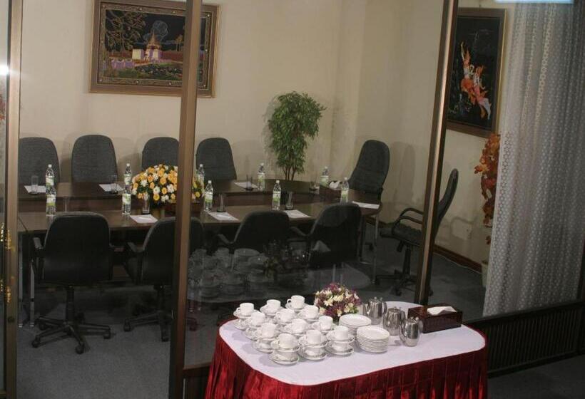 هتل Yuzana Garden