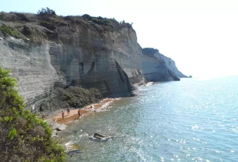Logas Beach Studios Peroulades Corfu