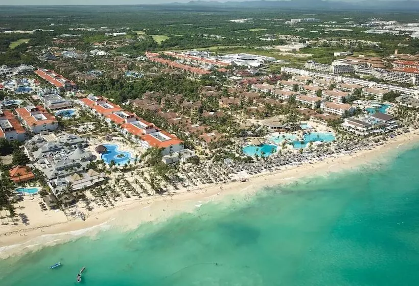 אתר נופש Bahia Principe Luxury Esmeralda All Inclusive Newly Renovated