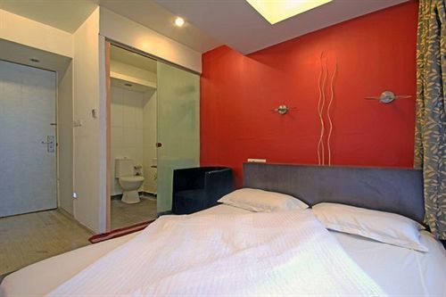 T.A.P Silver Square Hotel