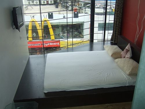 T.A.P Silver Square Hotel