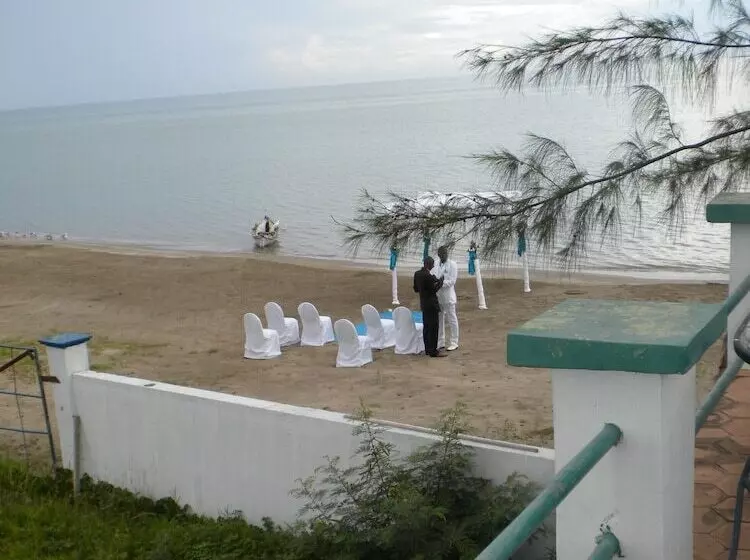 هتل Idlers  Rest Beach