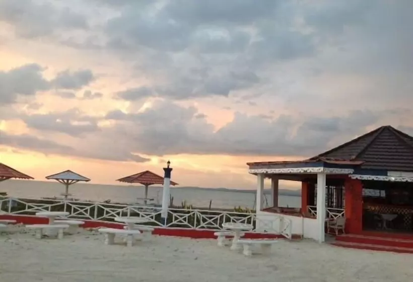 هتل Idlers  Rest Beach