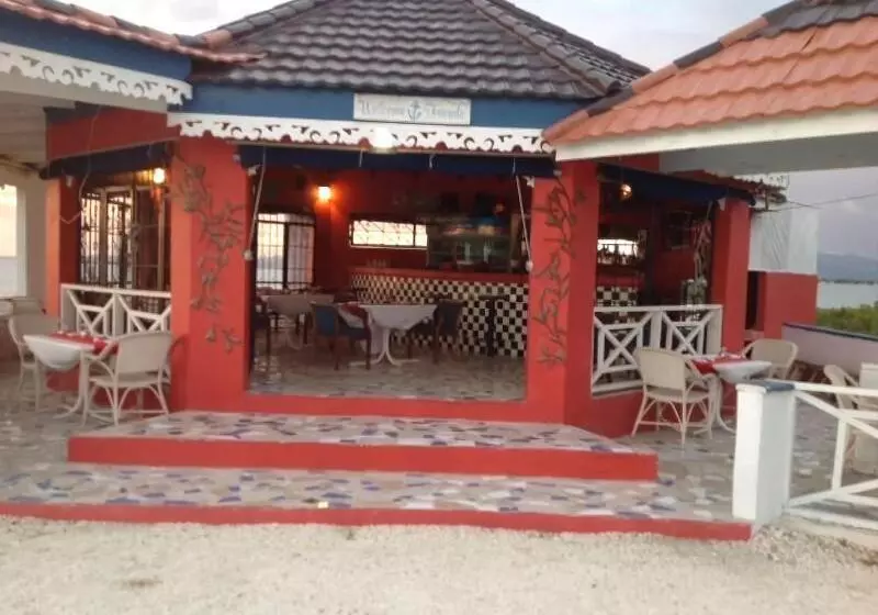 هتل Idlers  Rest Beach