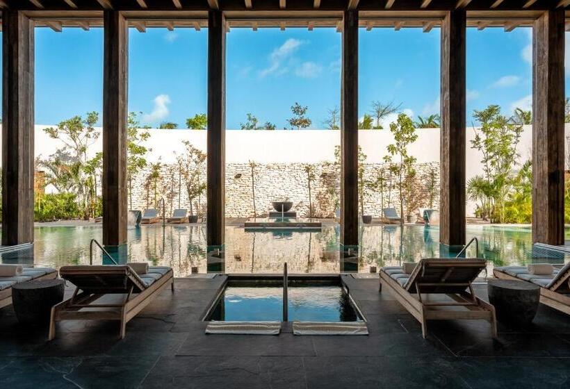 Otel Impression Moxché by Secrets - Adults Only