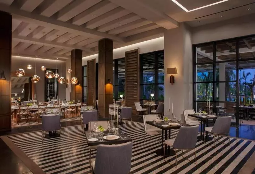 ホテル Impression Moxché by Secrets - Adults Only