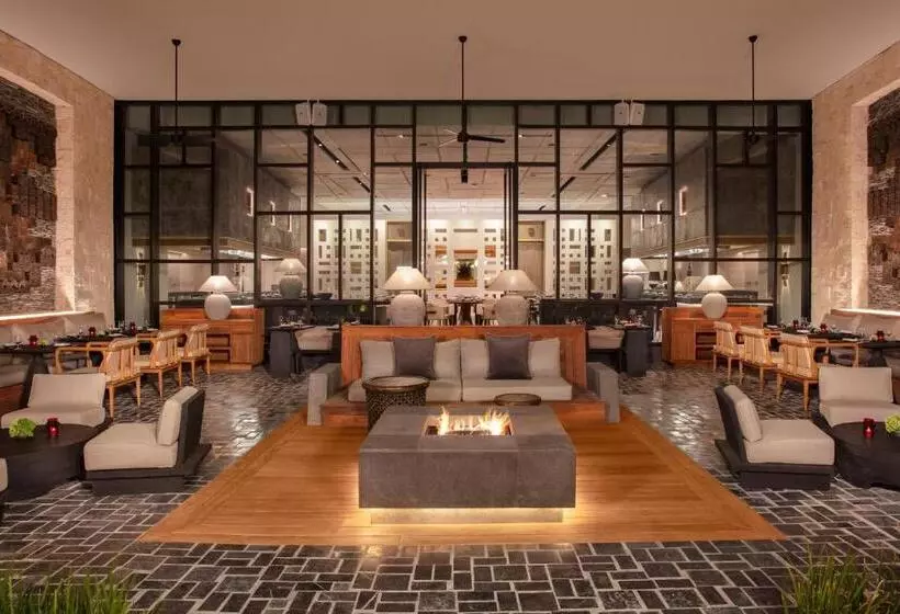 ホテル Impression Moxché by Secrets - Adults Only