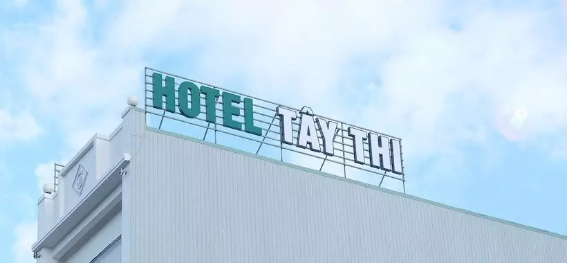 هتل Tay Thi