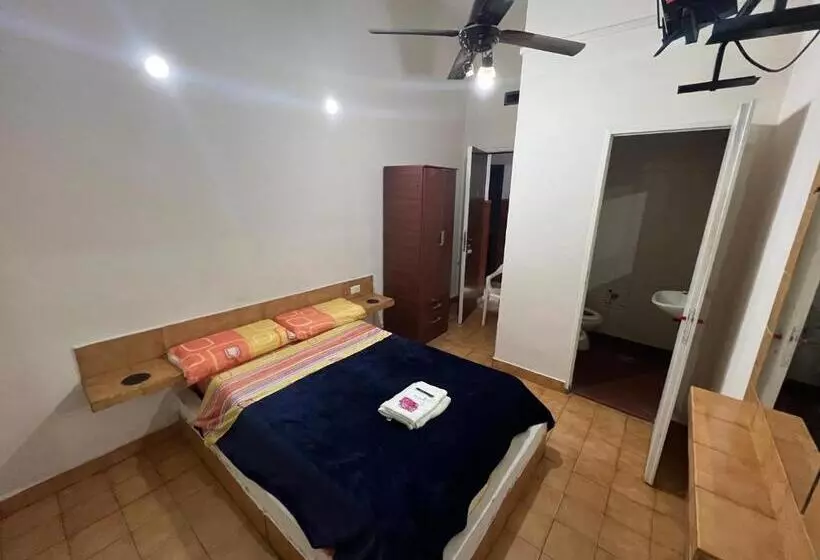 ユースホステル Madrid