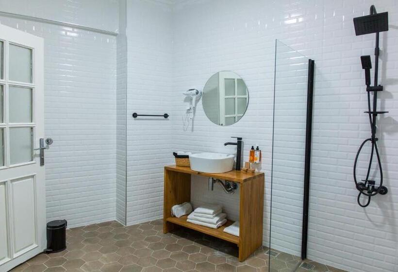 ベッドアンドブレックファースト Avlu Tophane