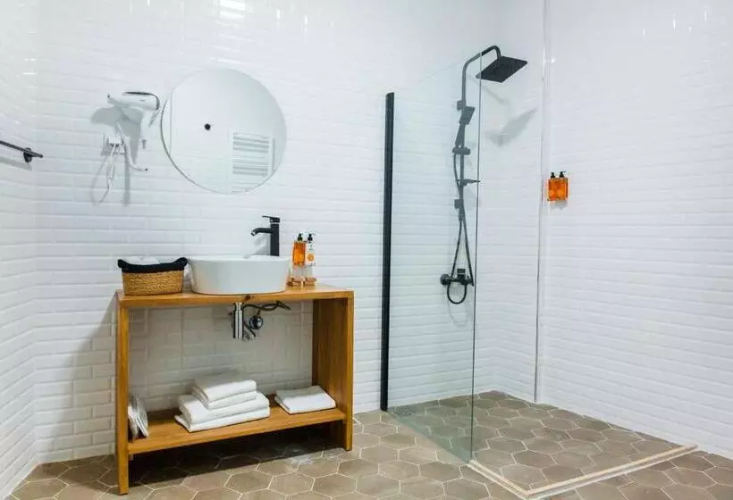 Aamiaismajoitus (B&B) Avlu Tophane