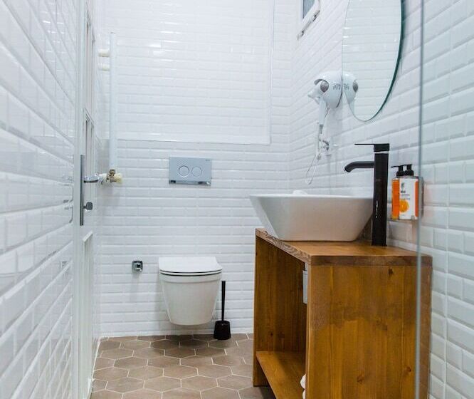 ベッドアンドブレックファースト Avlu Tophane