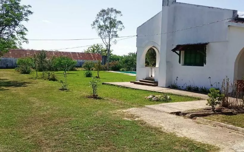 ベッドアンドブレックファースト Estancia Turística El Ombú
