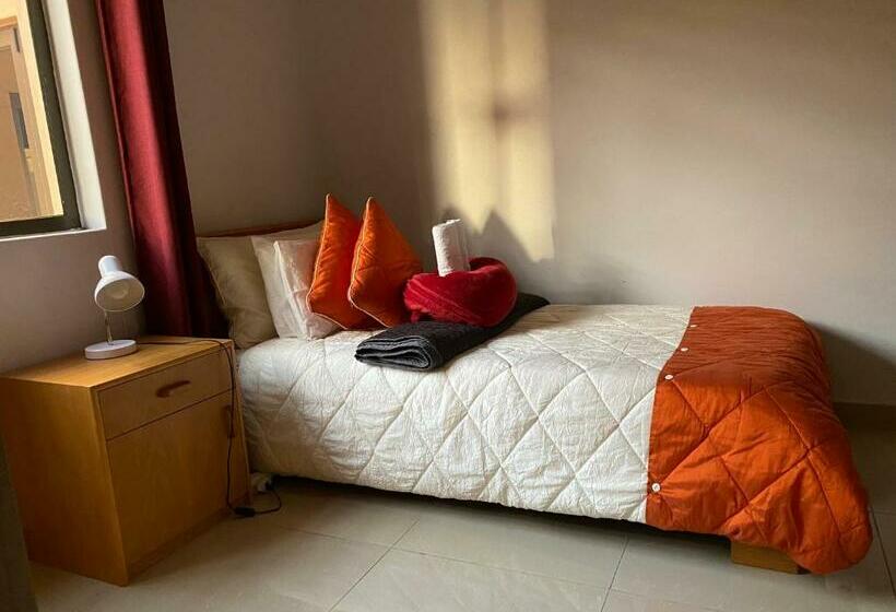 تختخواب و صبحانه Mukulela