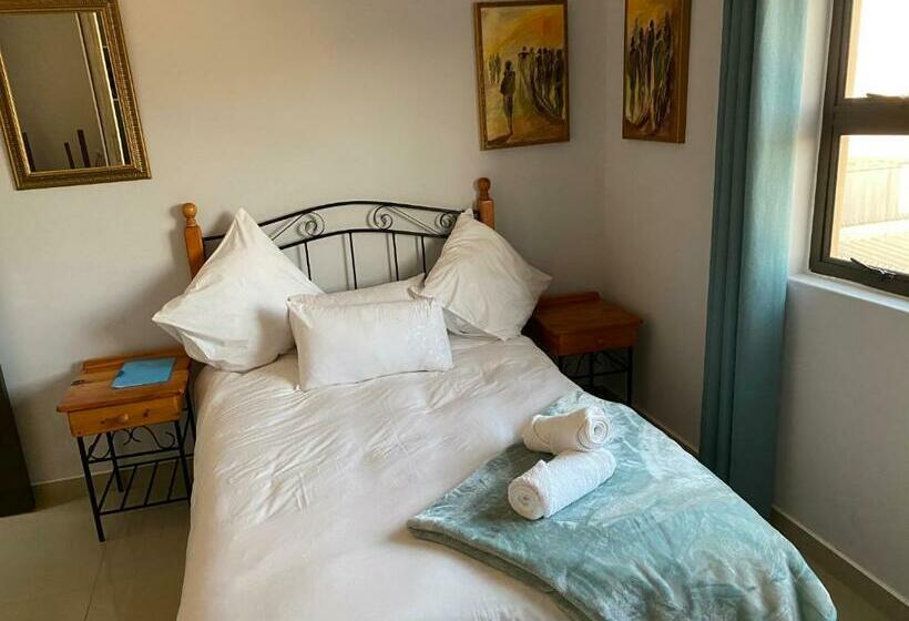 تختخواب و صبحانه Mukulela