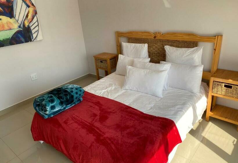 تختخواب و صبحانه Mukulela