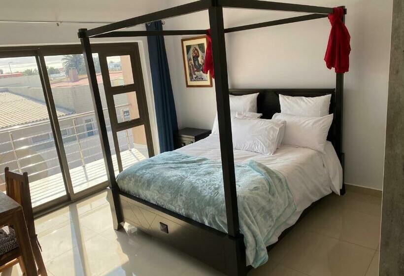 تختخواب و صبحانه Mukulela