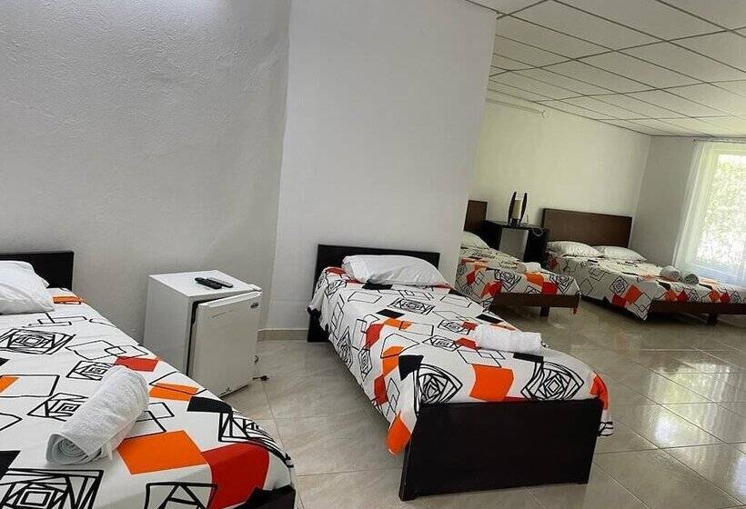 Hôtel Cune Club De Villeta